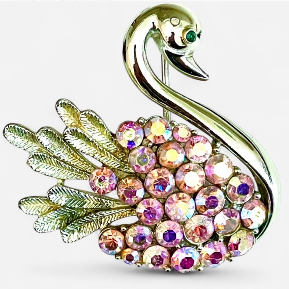 Coro Vintage Swan Rhinestone Brooch Pink Aurora Borealis (AB) Two Tone Retro Pin - Picture 4 of 10
